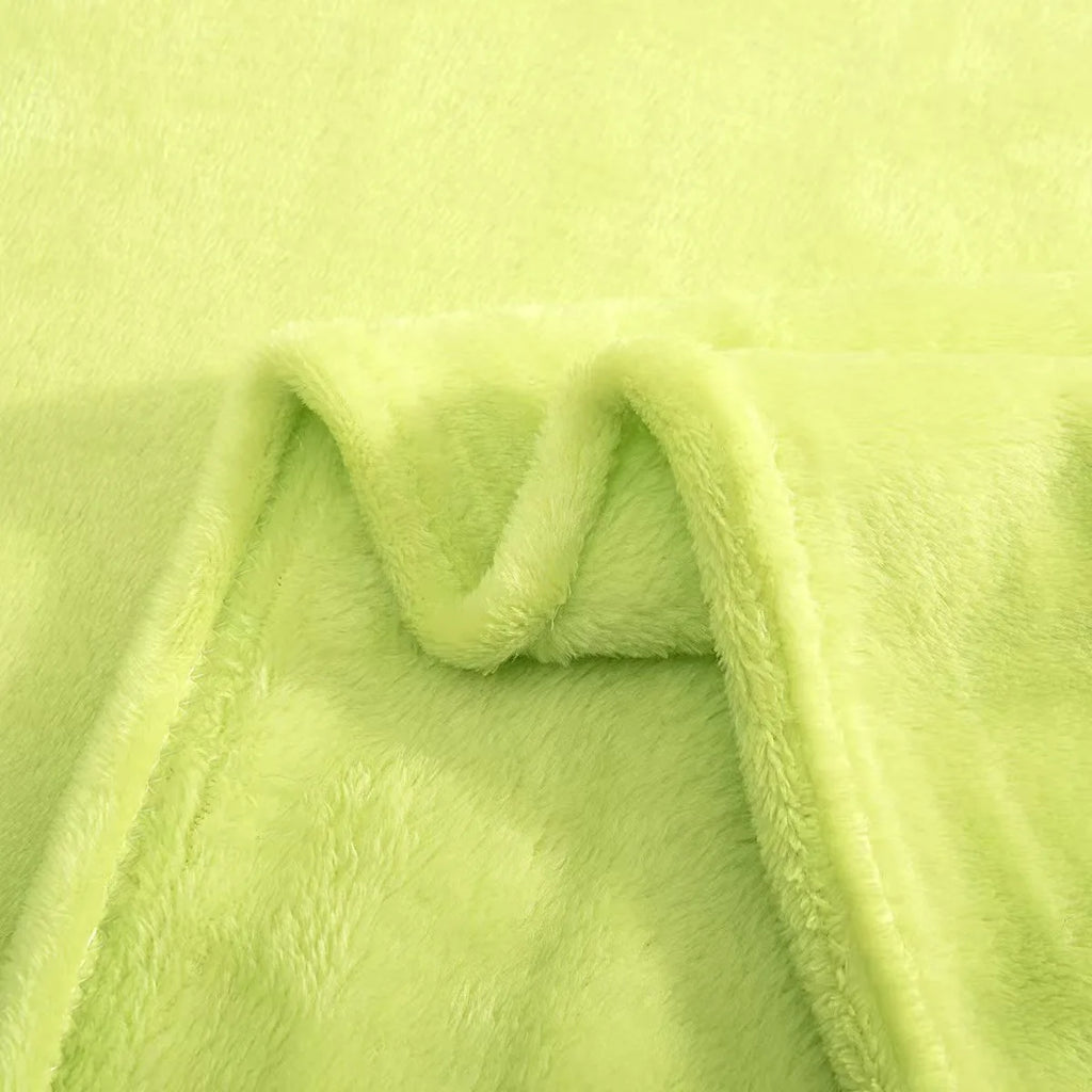230Gsm Soft Coral Fleece Flannel Blankets Solid Thin Light Weght Sofa Cover Bedspread Faux Fur Plaid Blankets