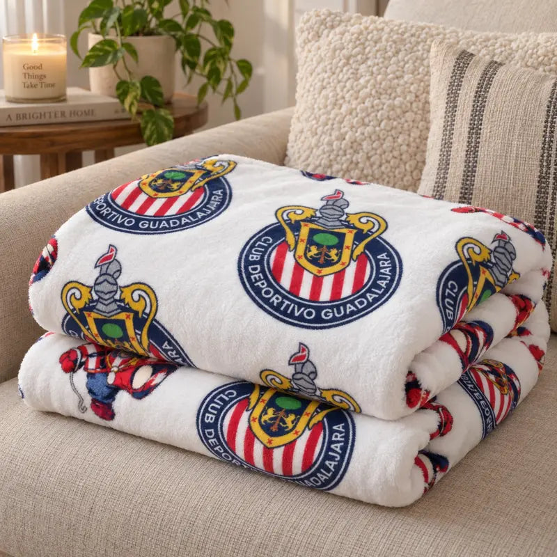 Mexican Football Club Crest Fleece Throw Blanket, Soft Cozy Soccer Fan Bedding Quilt, Red White Stripes Star Pattern Couch Lap Blanket, Match Day Room Decor Travel Warm Cover, Living Room Sofa Flannel Bed Spread, Sports Lover Gift