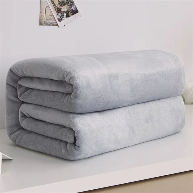 230Gsm Soft Coral Fleece Flannel Blankets Solid Thin Light Weght Sofa Cover Bedspread Faux Fur Plaid Blankets